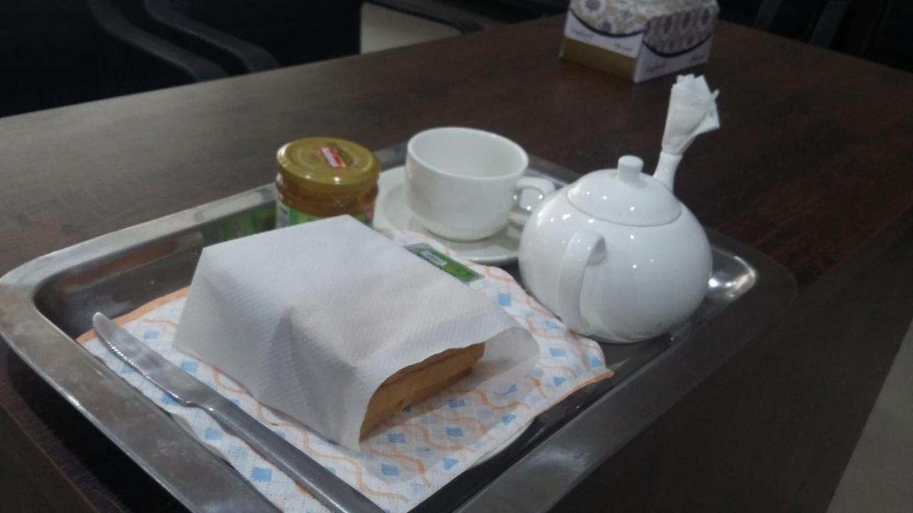 阿尔法塔赫酒店 拉合尔 外观 照片